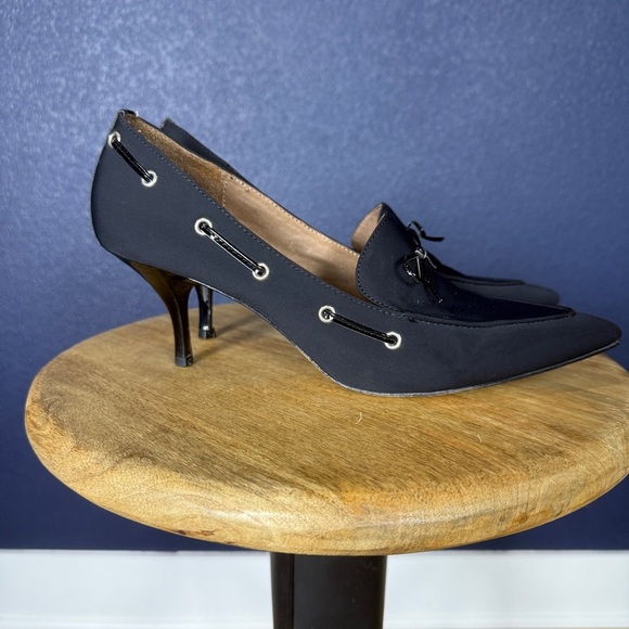 Donald J. Pliner Black Heels - Picture 3 of 9